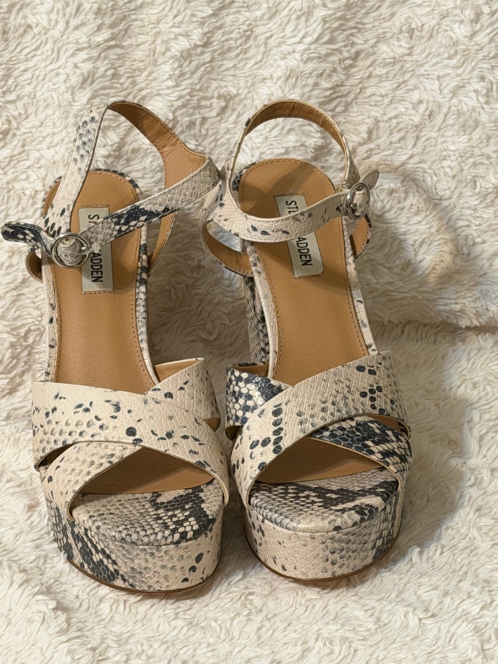 Steve Madden Snakeprint  Platform 5 inch Heels Sz 10